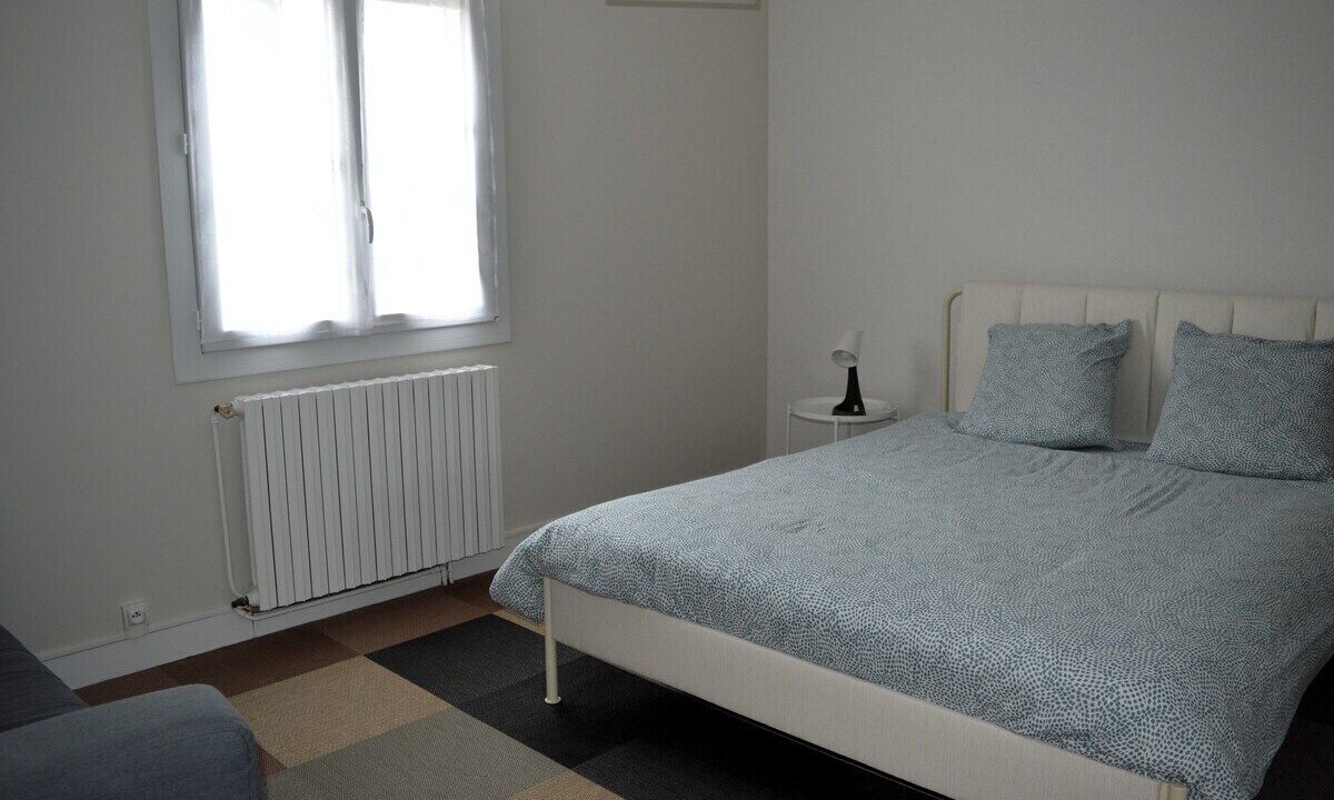 Photo of Bedroom in Cresserons