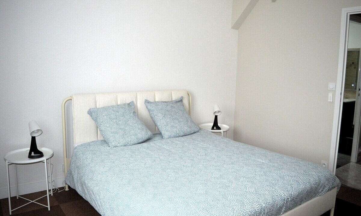 Photo of Bedroom in Cresserons