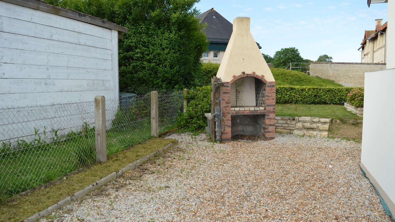 Photo of Outdoor in Cresserons
