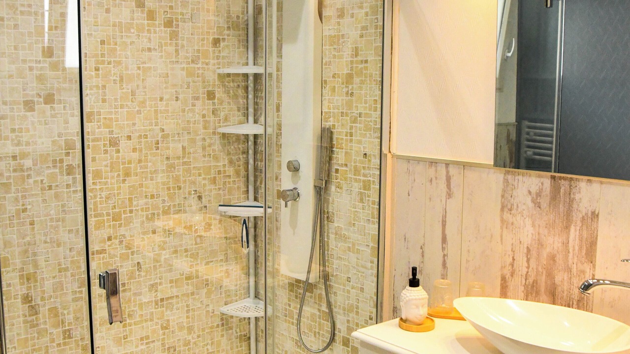 Photo of Bathroom in Mensignac