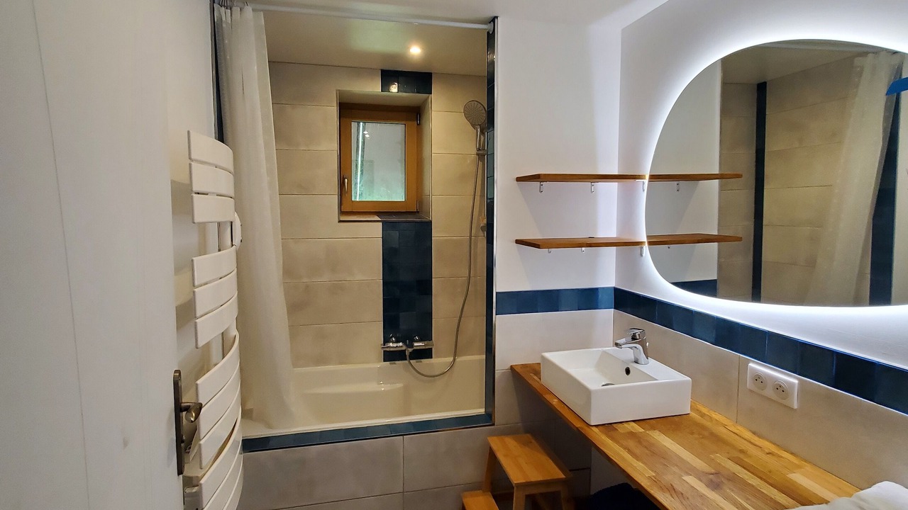 Photo of Bathroom in Salvagnac