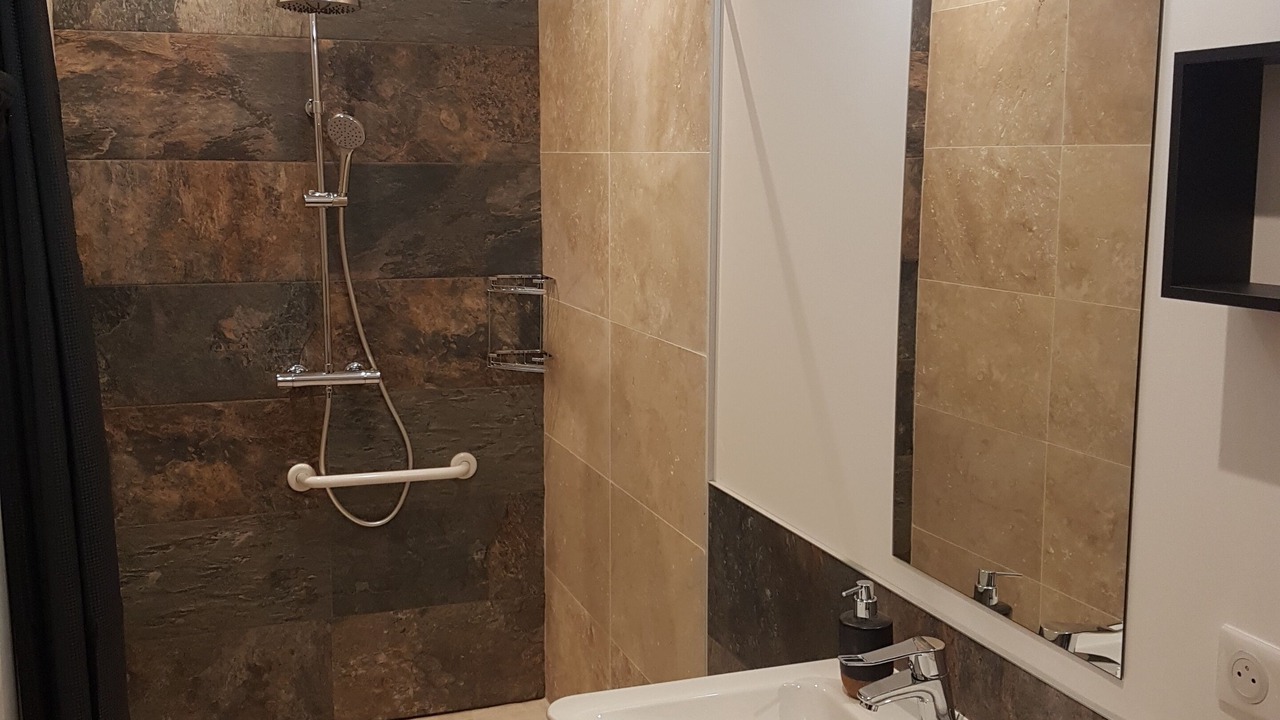 Photo of Bathroom in Salvagnac