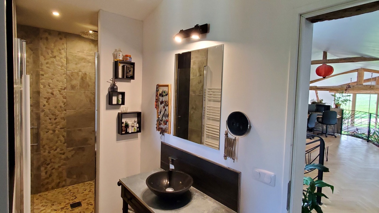 Photo of Bathroom in Salvagnac