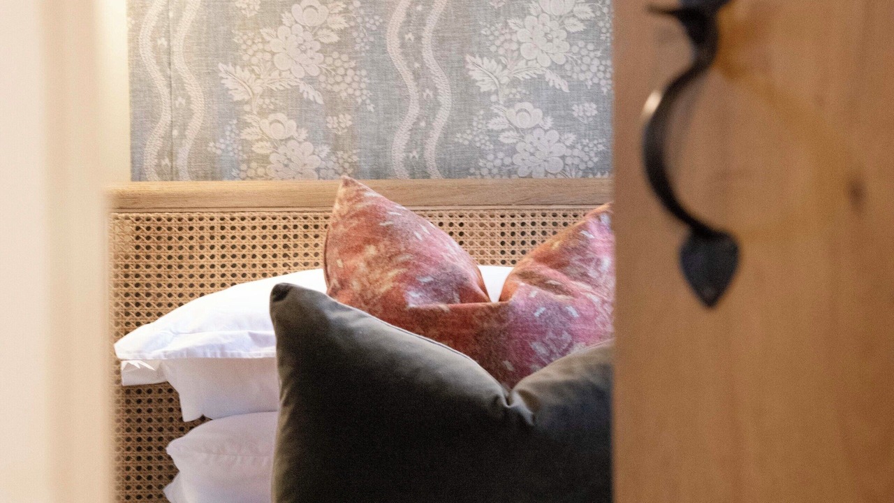 Photo of Others in Mayfield