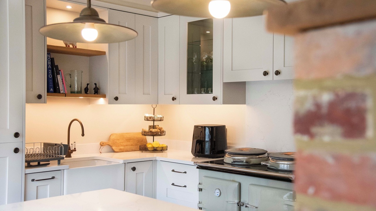 Photo of Others in Mayfield