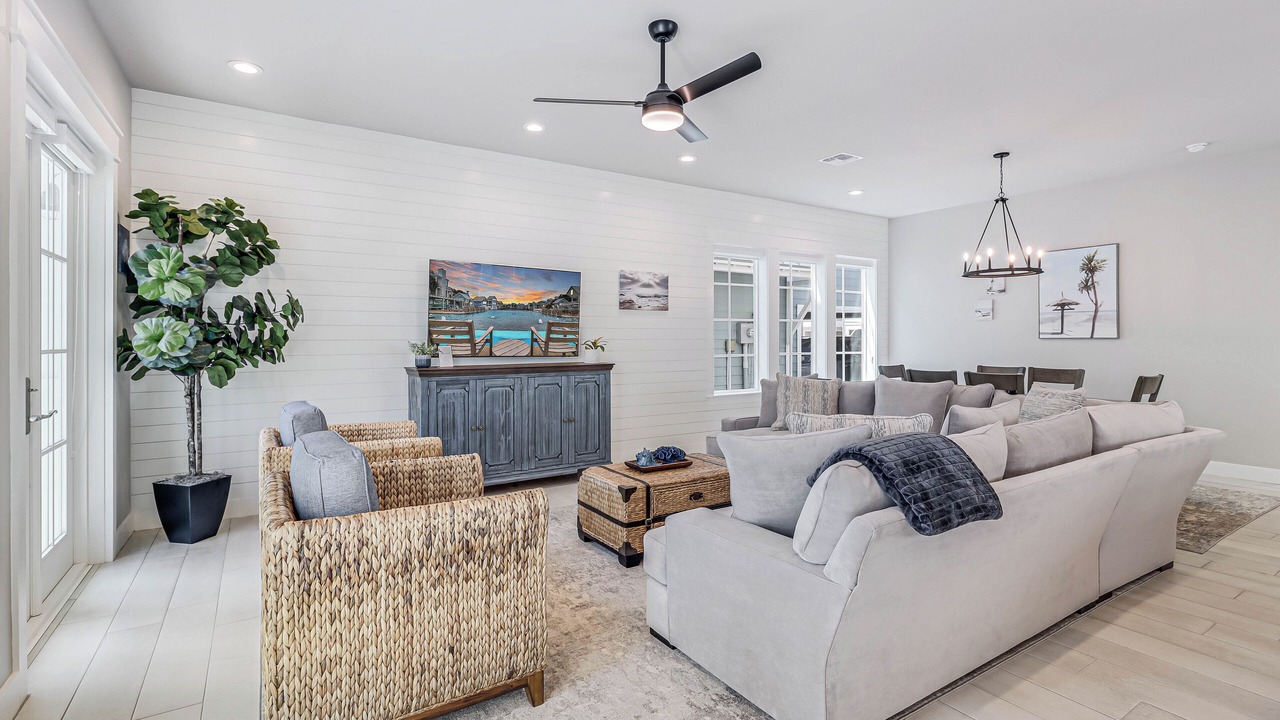 Photo of Bedroom in Cinnamon Shore