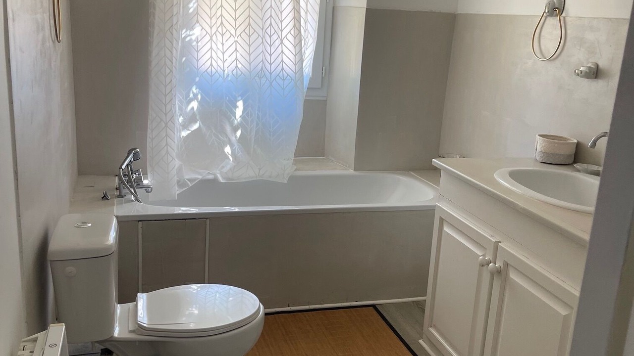 Photo of Bathroom in Diors