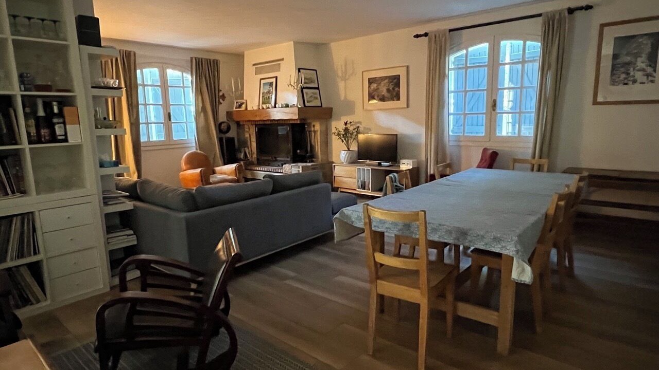 Photo of Livingroom in Castries