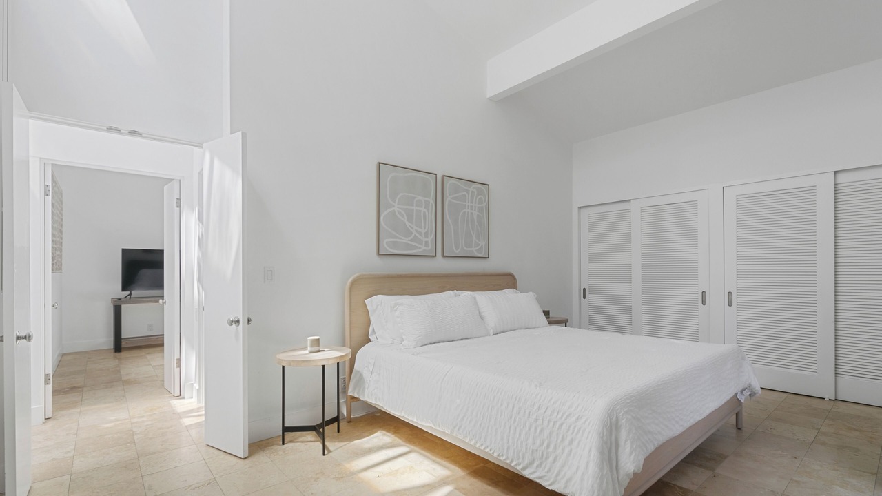Photo of Bedroom in Western Malibu