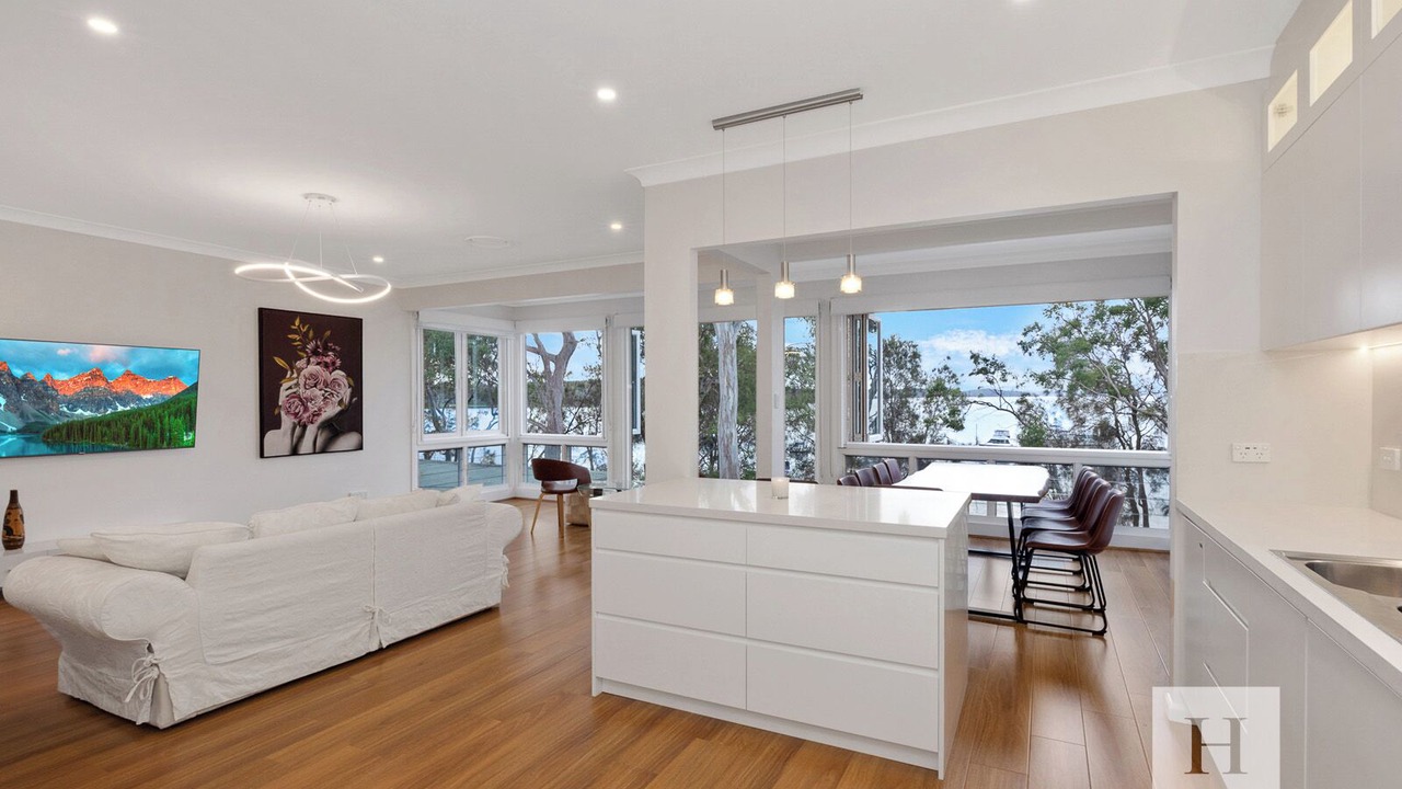 Photo of Livingroom in Gwandalan