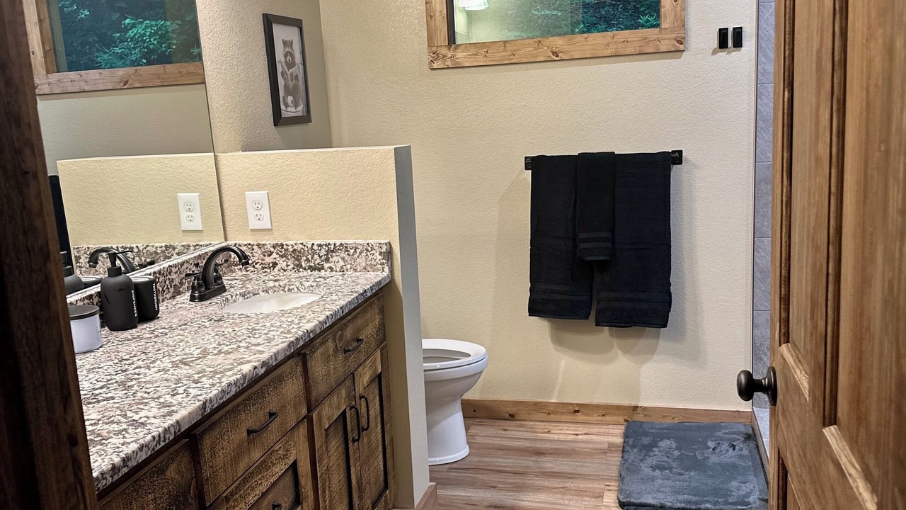 Photo of Bathroom in Unaka