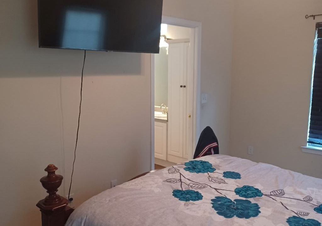 Photo of Bedroom in Tuscaloosa