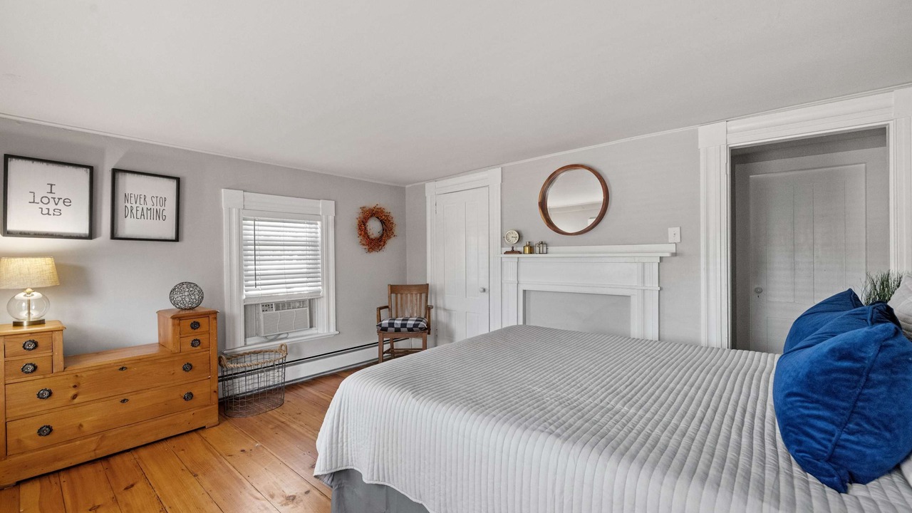 Photo of Bedroom in Exeter