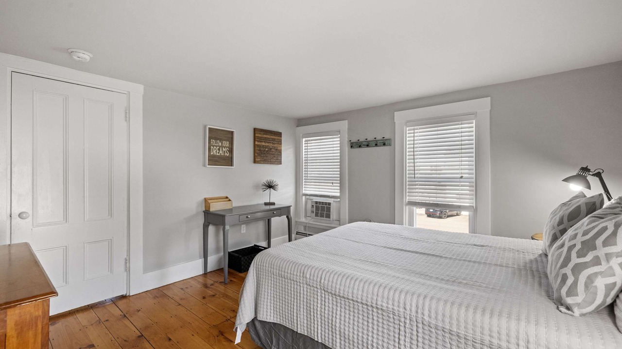 Photo of Bedroom in Exeter