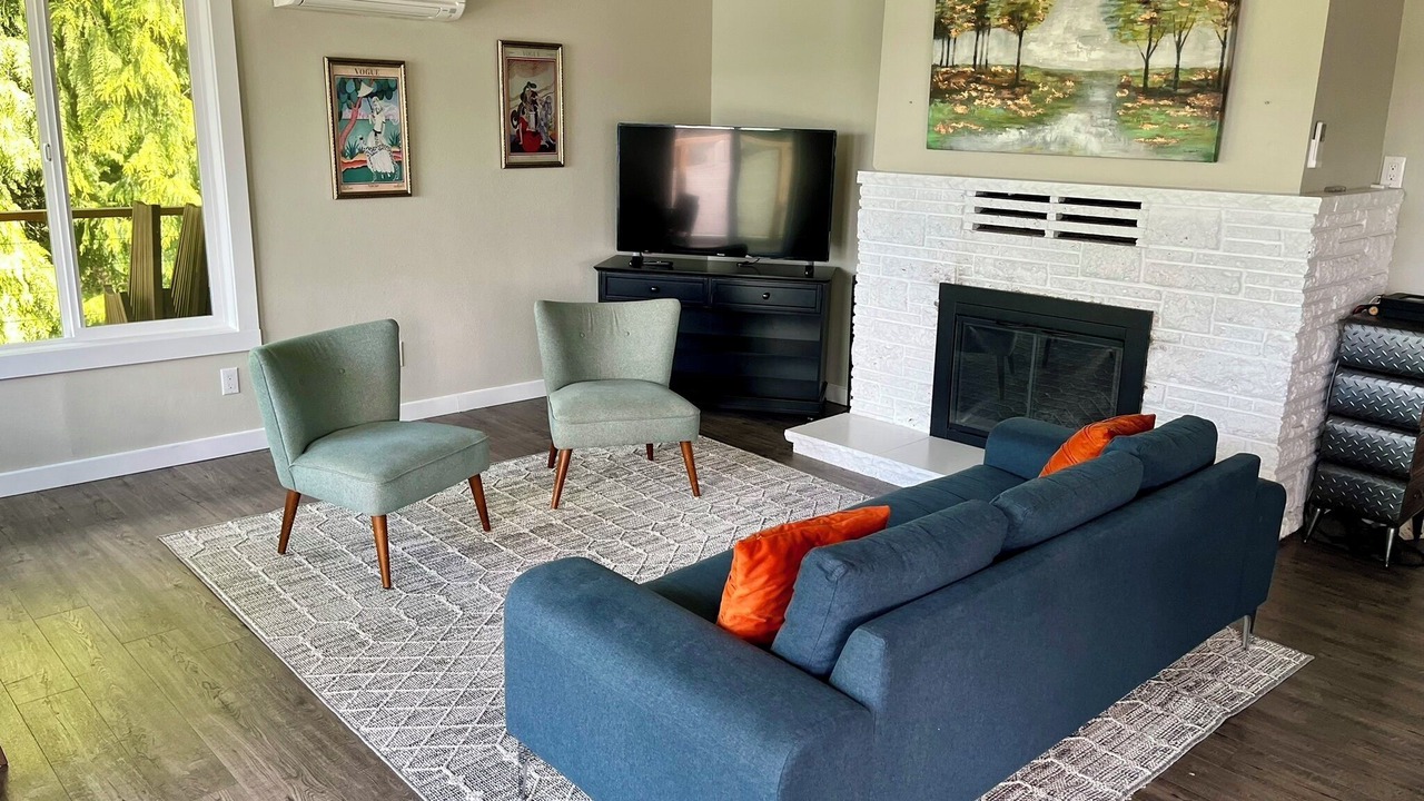 Photo of Livingroom in Tacoma