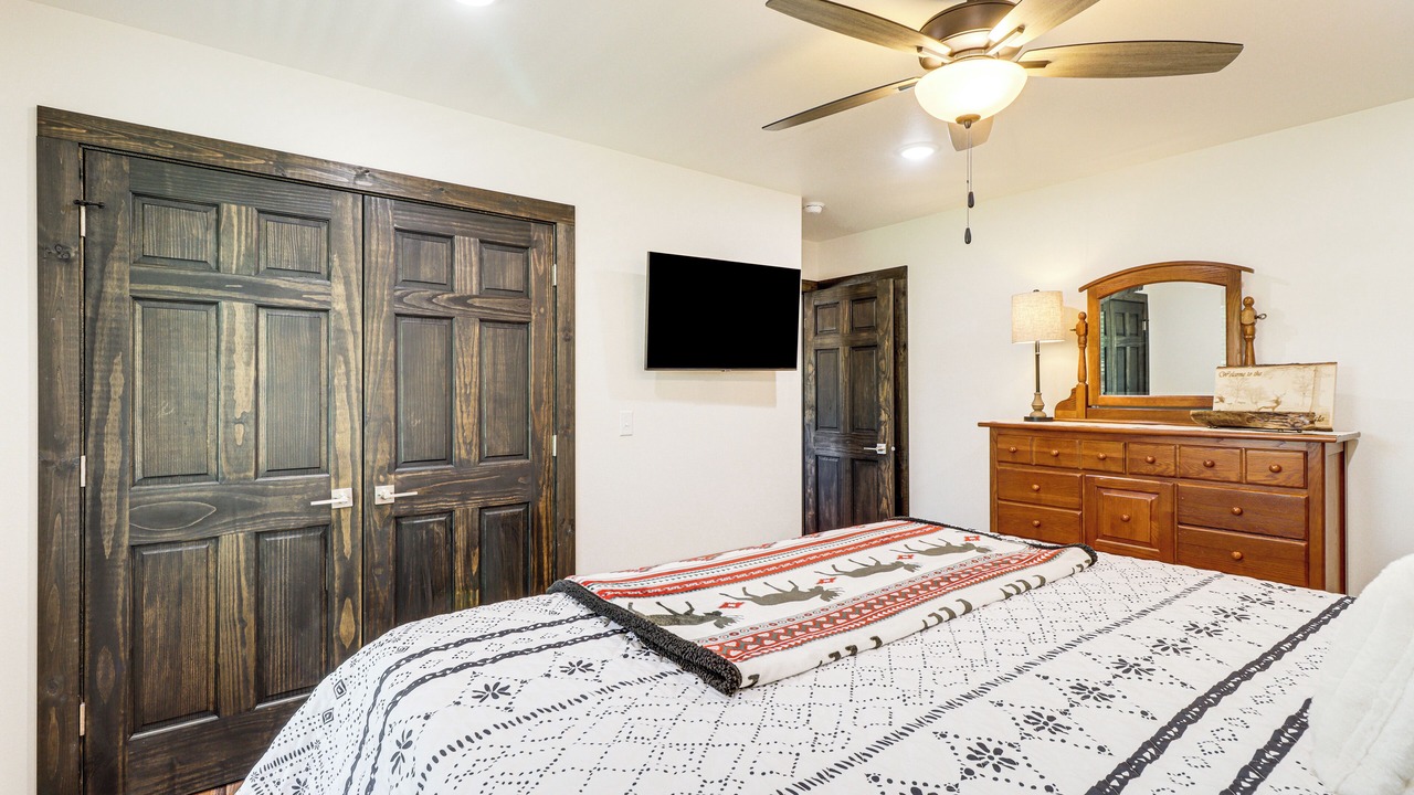 Photo of Bedroom in Jasper