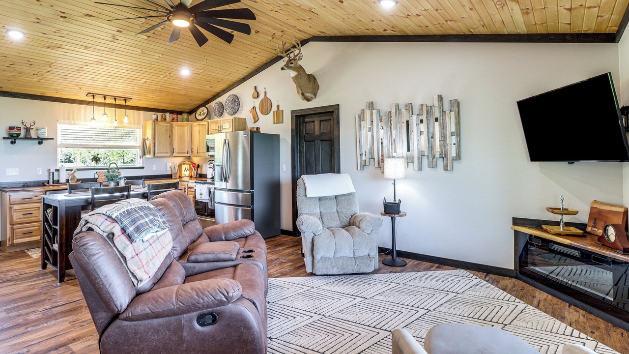Photo of Livingroom in Jasper