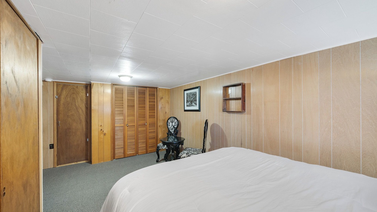 Photo of Bedroom in Netarts