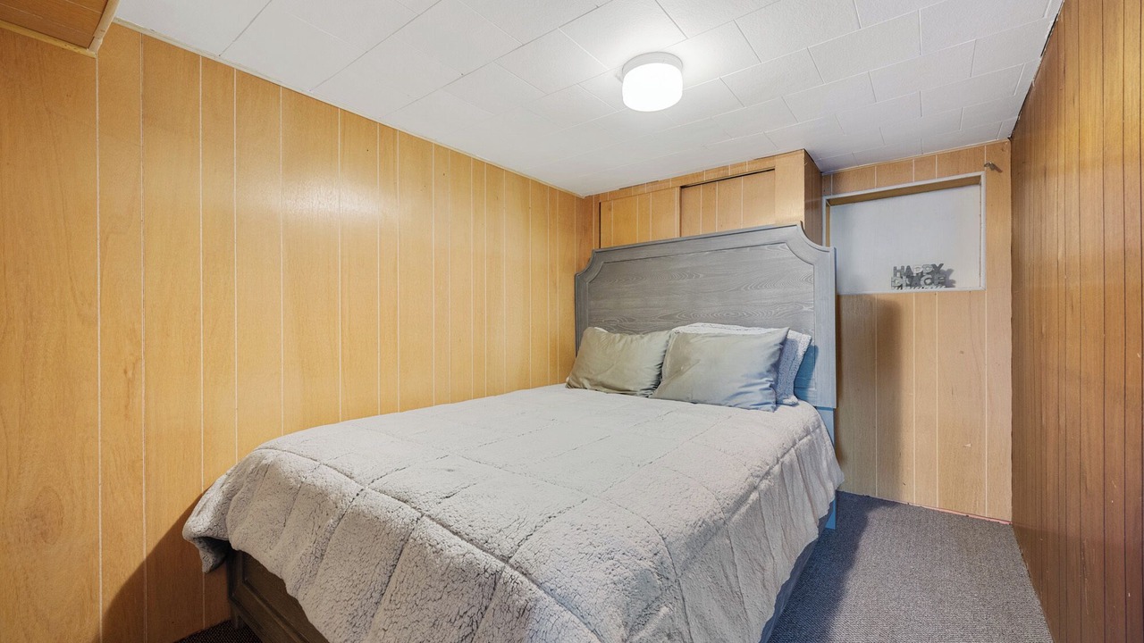 Photo of Bedroom in Netarts