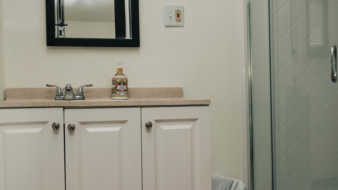 Photo of Bathroom in Gober