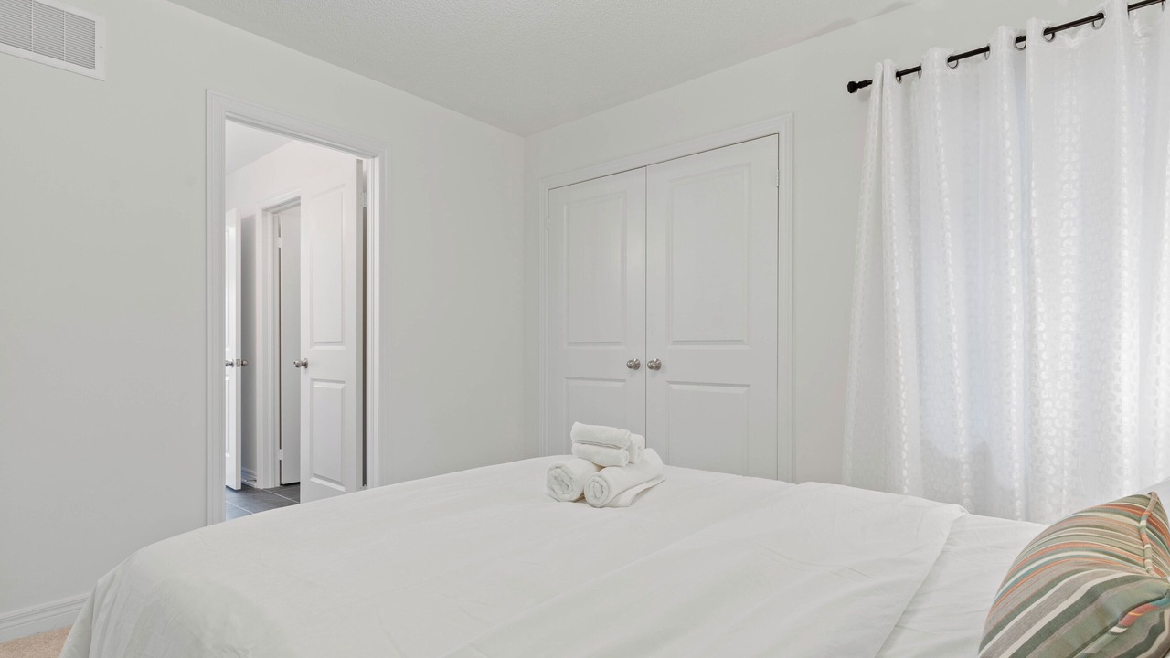 Photo of Bedroom in Shelburne