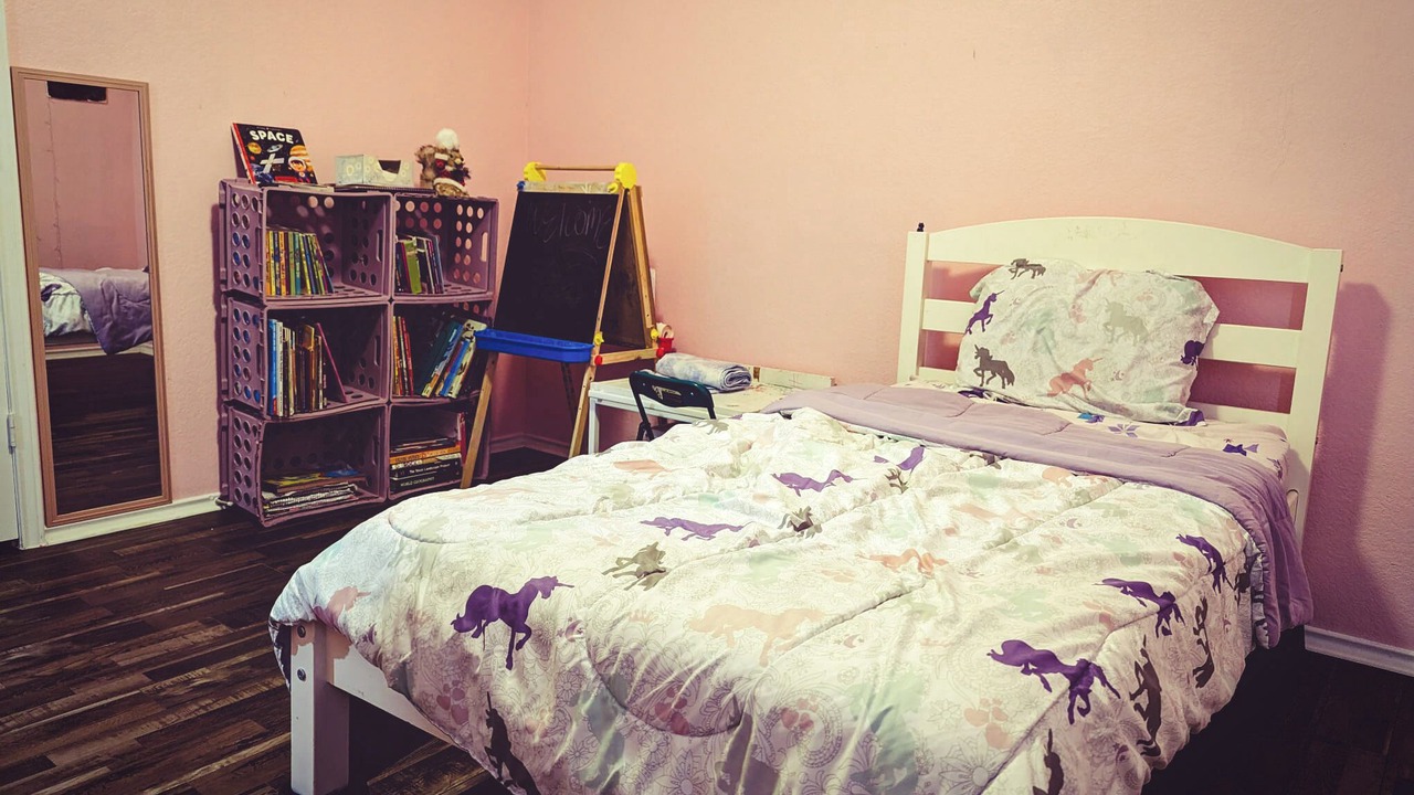 Photo of Bedroom in Channelview