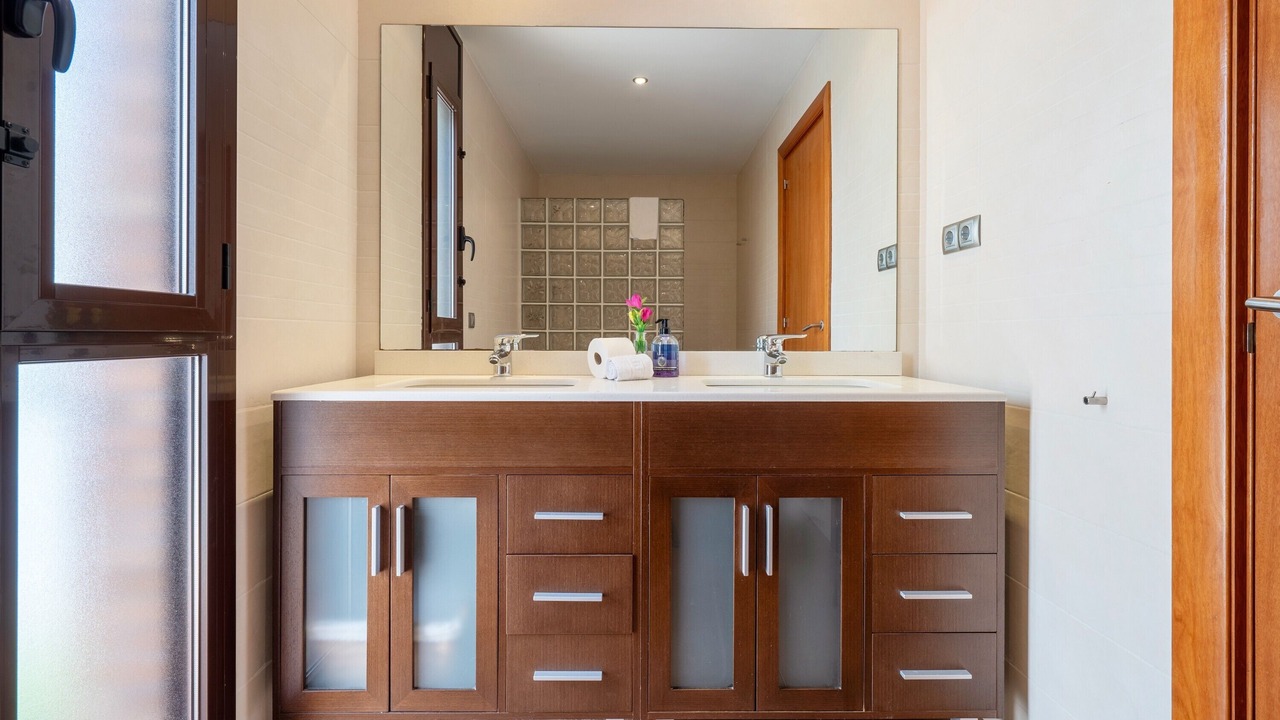 Photo of Bathroom in Roda de Bara