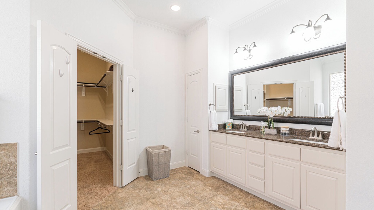Photo of Bathroom in Sterling Ridge