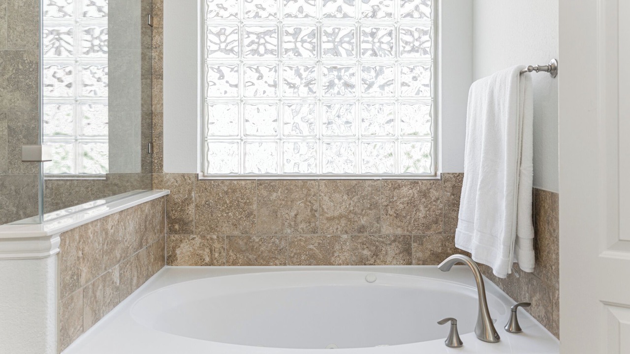 Photo of Bathroom in Sterling Ridge