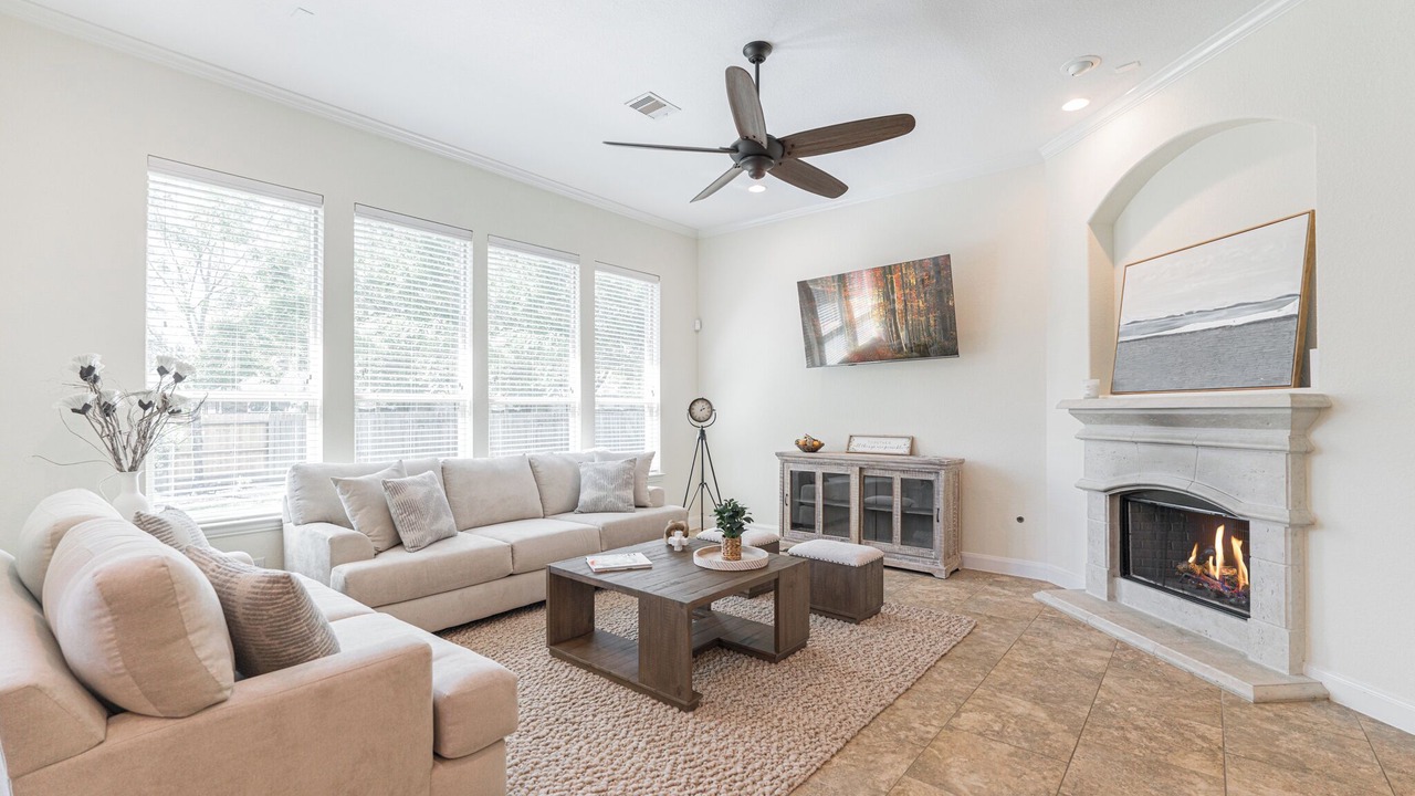 Photo of Livingroom in Sterling Ridge
