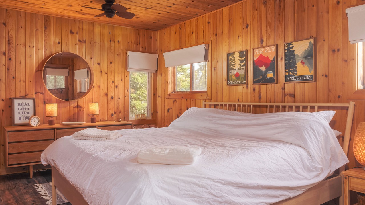 Photo of Bedroom in McMurrich/Monteith