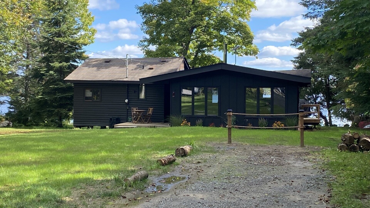 Photo of Outdoor in McMurrich/Monteith