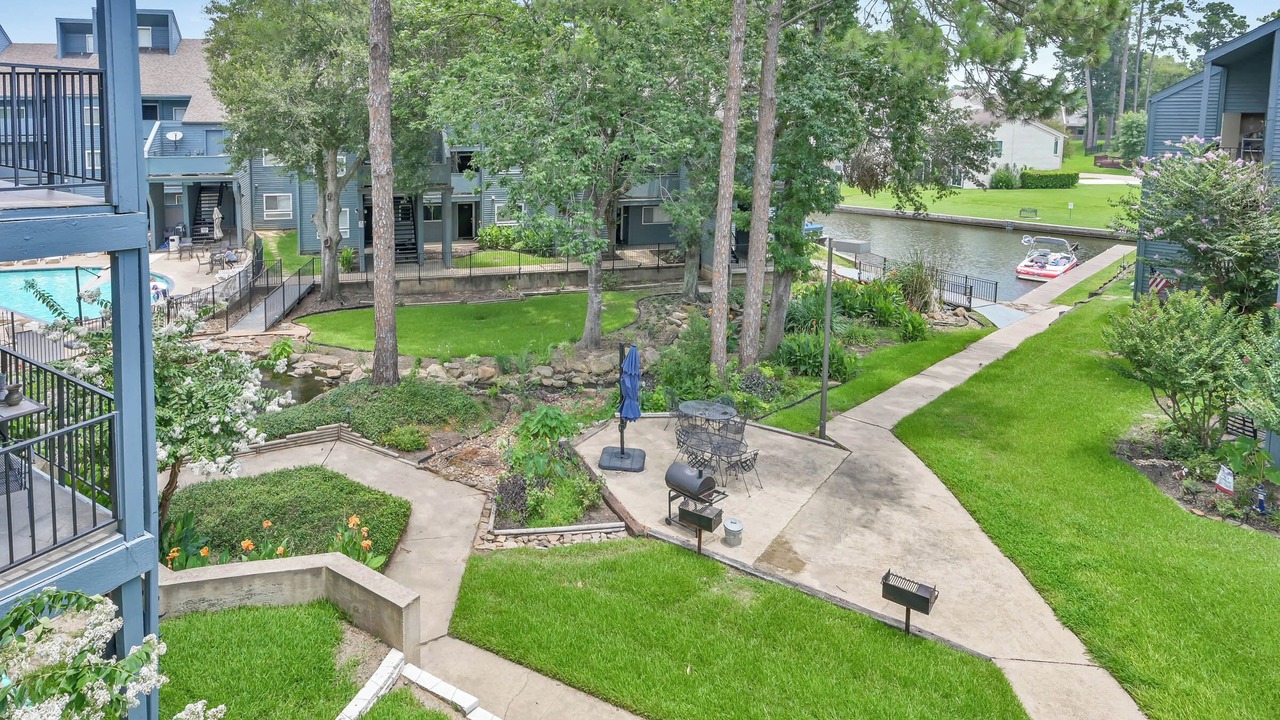 Photo of Outdoor in Walden on Lake Conroe