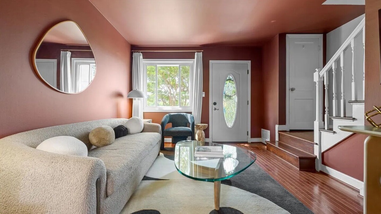 Photo of Livingroom in Del Ray