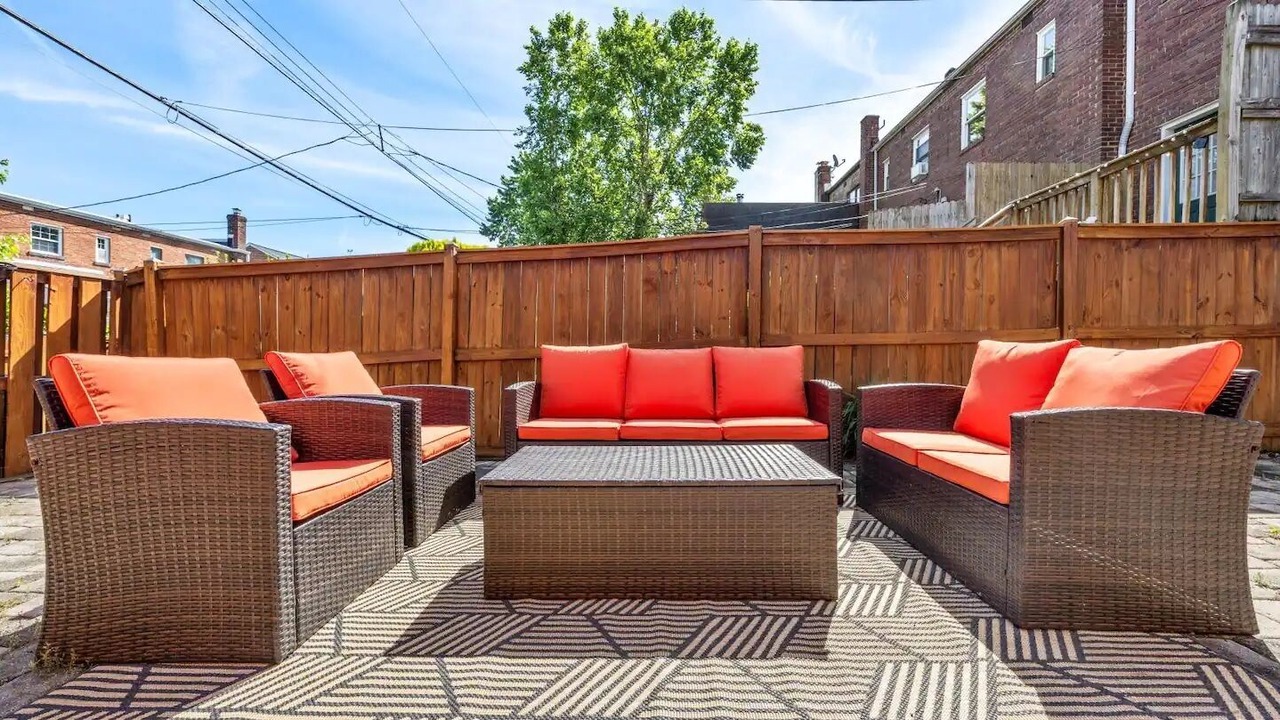 Photo of Outdoor in Del Ray