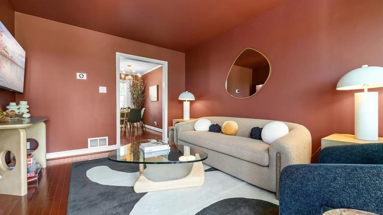Photo of Livingroom in Del Ray