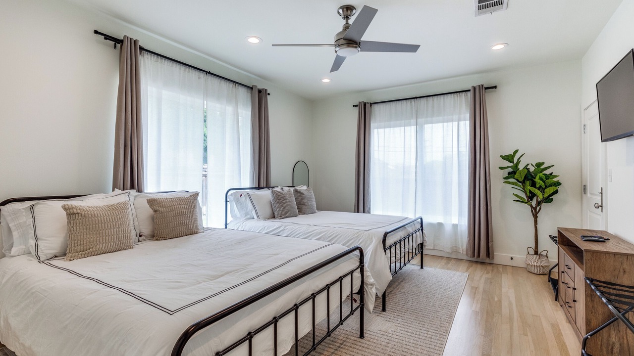 Photo of Bedroom in Fort Worth Cultural District