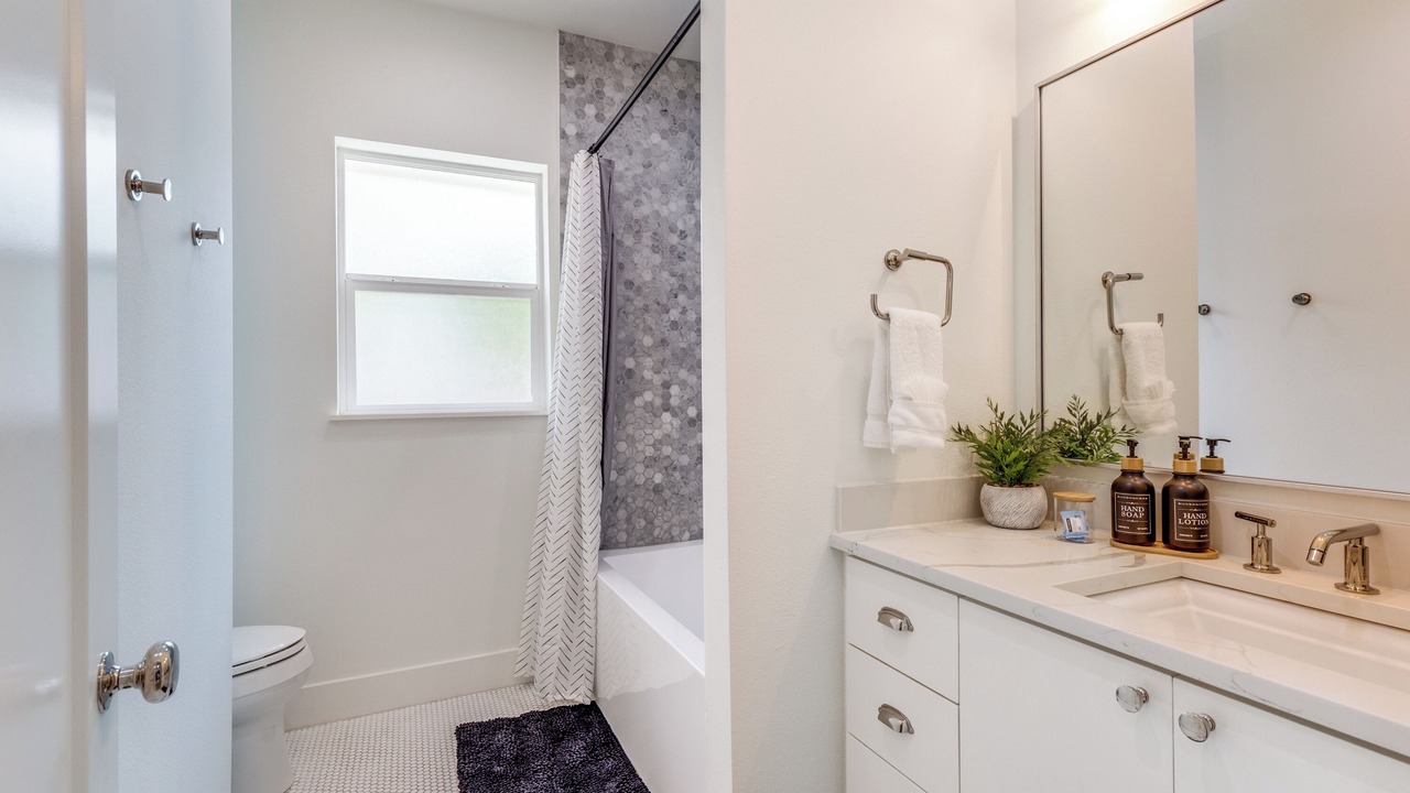 Photo of Bathroom in Fort Worth Cultural District