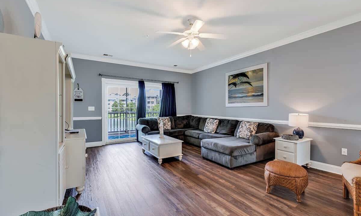 Photo of Livingroom in Central Myrtle Beach