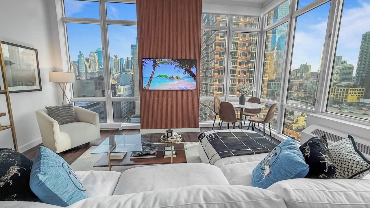 Photo of Livingroom in Hell's Kitchen