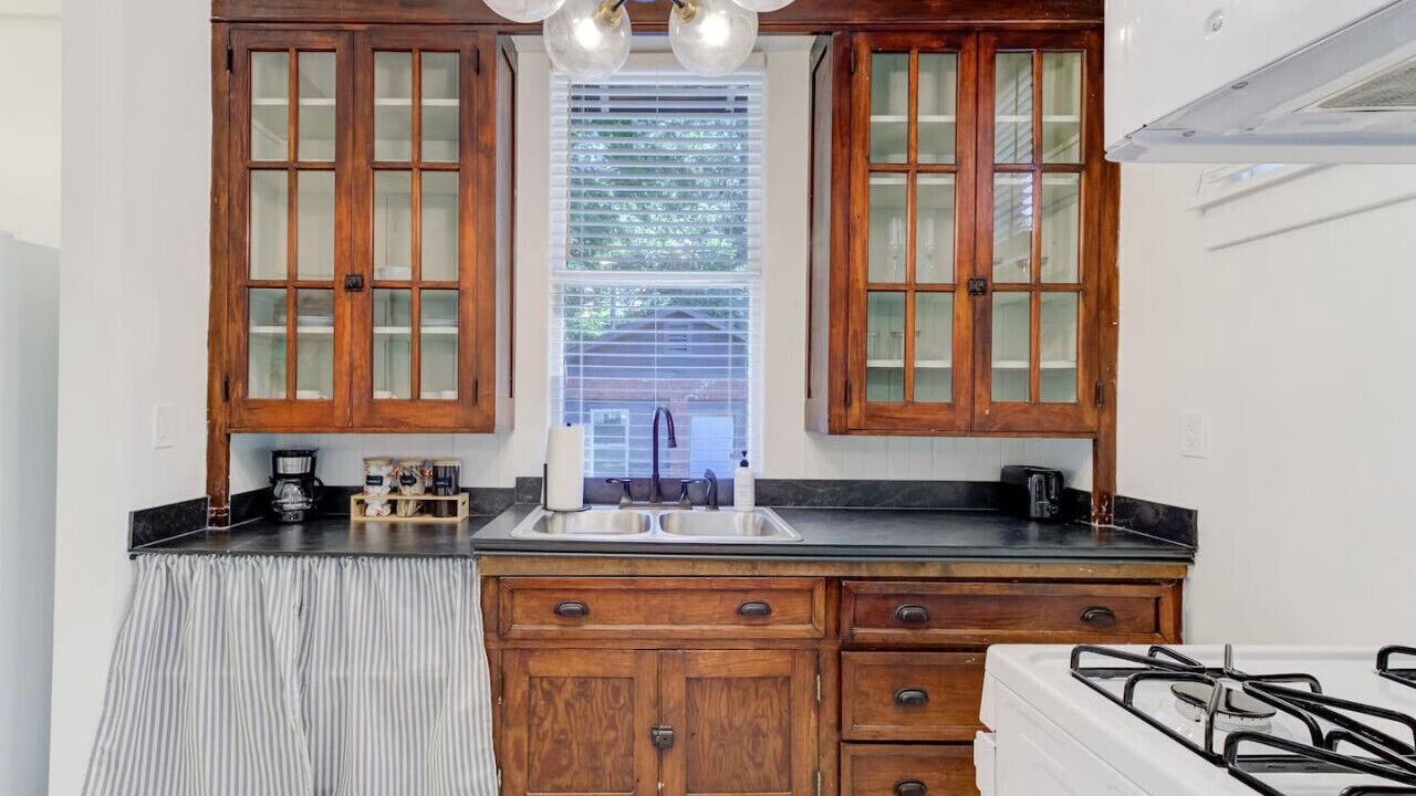 Photo of Kitchen in Cooper-Young Historic District