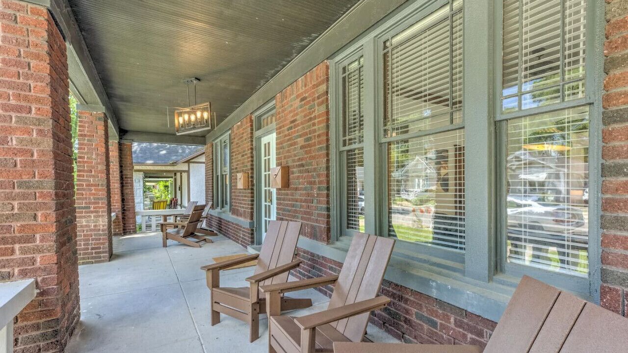 Photo of Patio Balcony in Cooper-Young Historic District
