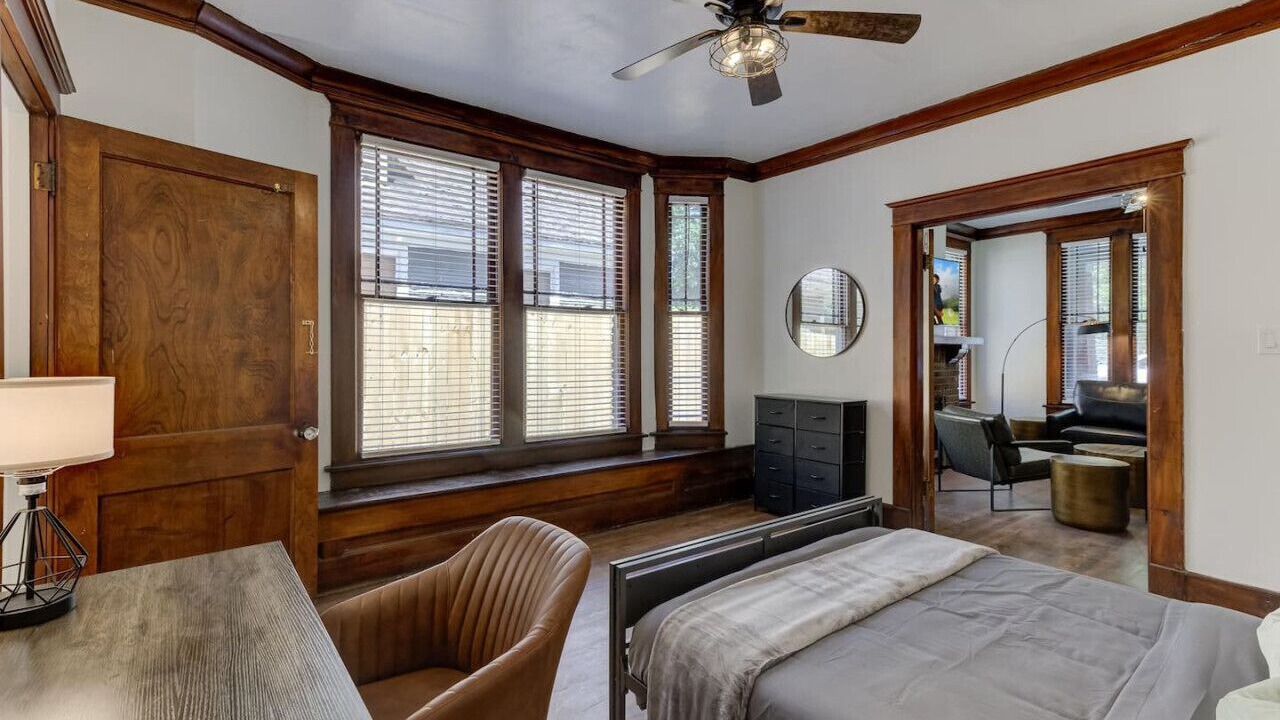 Photo of Bedroom in Cooper-Young Historic District