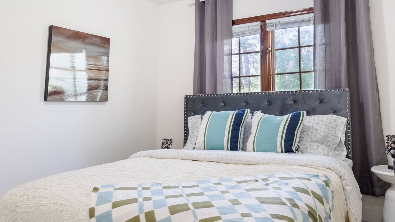 Photo of Bedroom in Upper Arlington