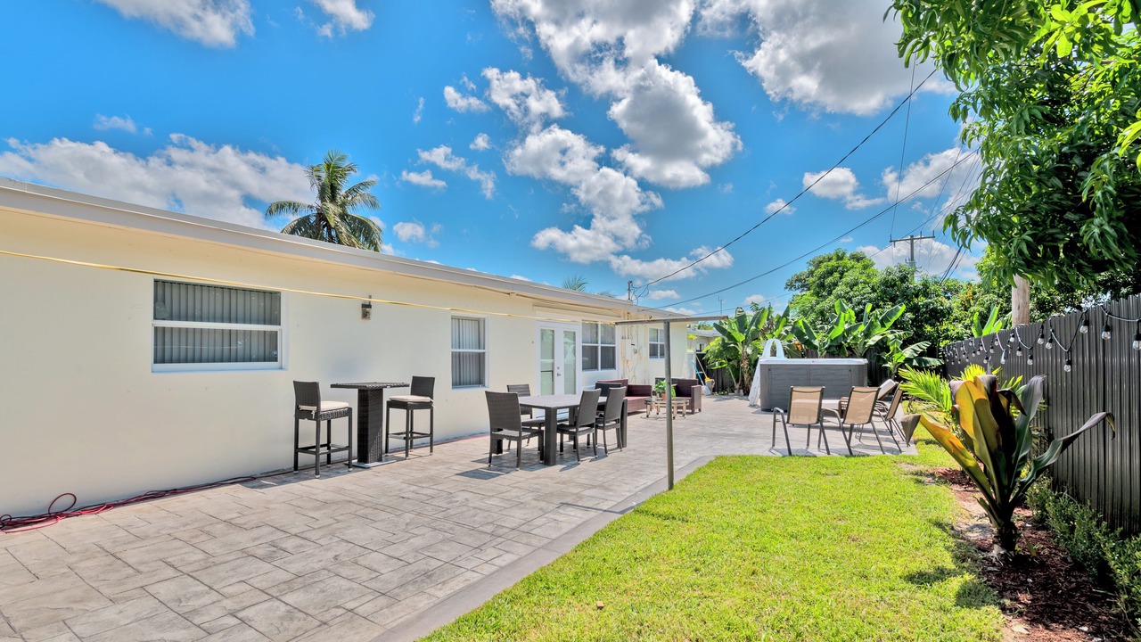 Photo of Outdoor in Miramar
