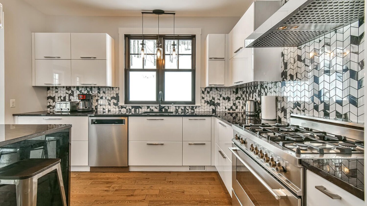 Photo of Kitchen in Saint-Faustin-Lac-Carre