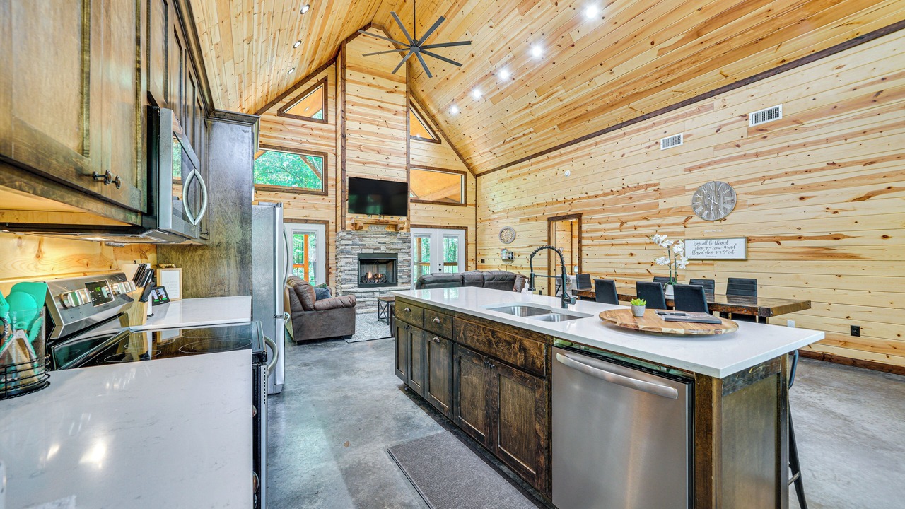 Photo of Kitchen in Broken Bow