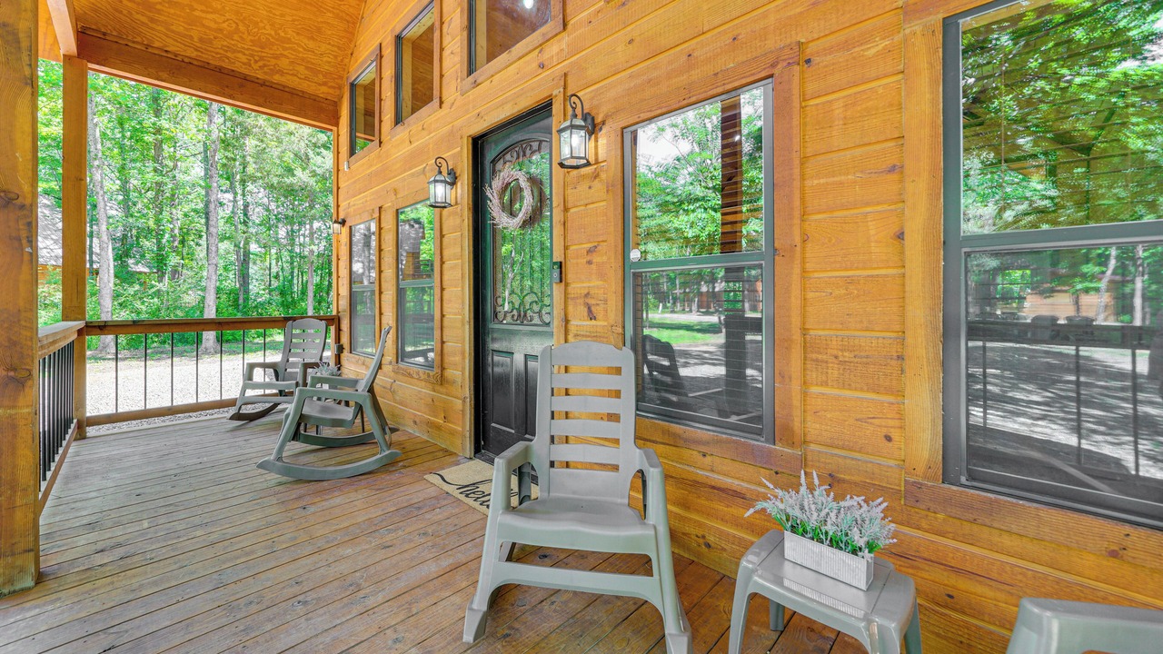 Photo of Patio Balcony in Broken Bow