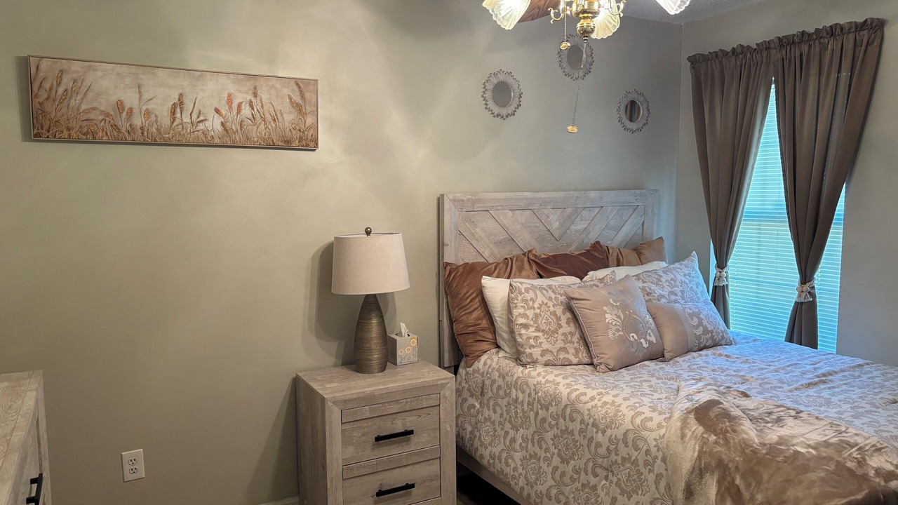 Photo of Bedroom in Goose Creek