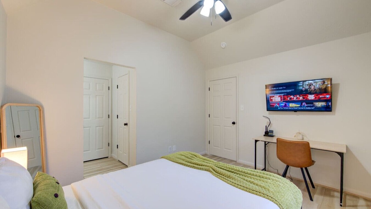 Photo of Bedroom in Katy